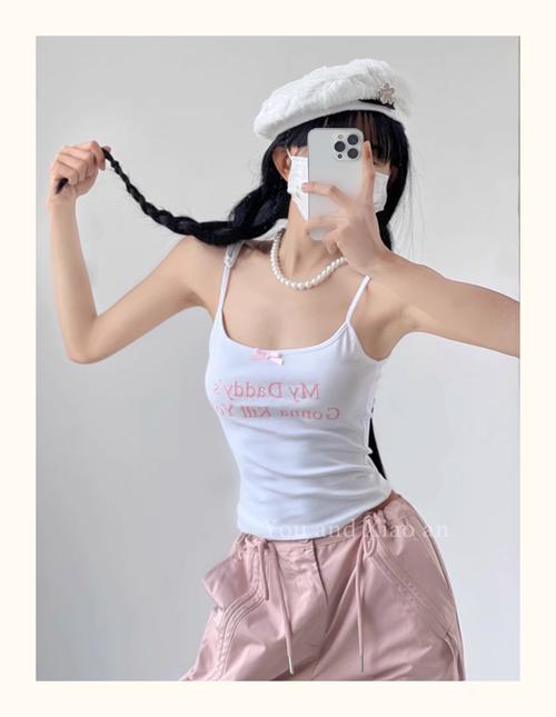 背心衣服女装图片少女-图1
