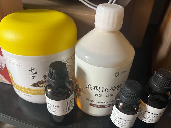 金银花祛痘膏能净油舒润祛痘吗？-图3