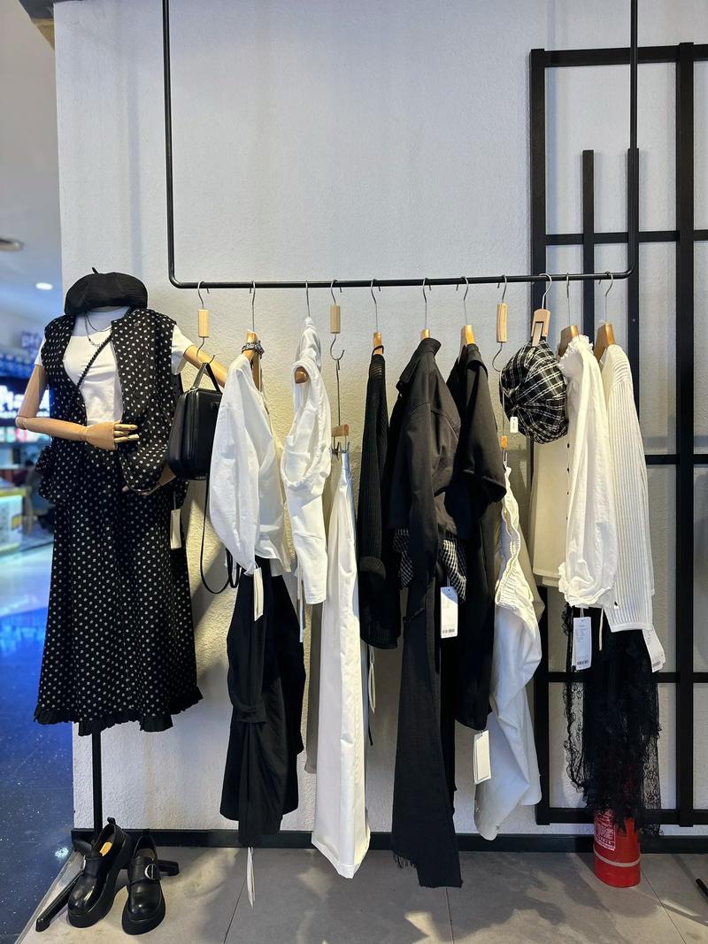 女装搭配图片，灵感从何而来？-图3