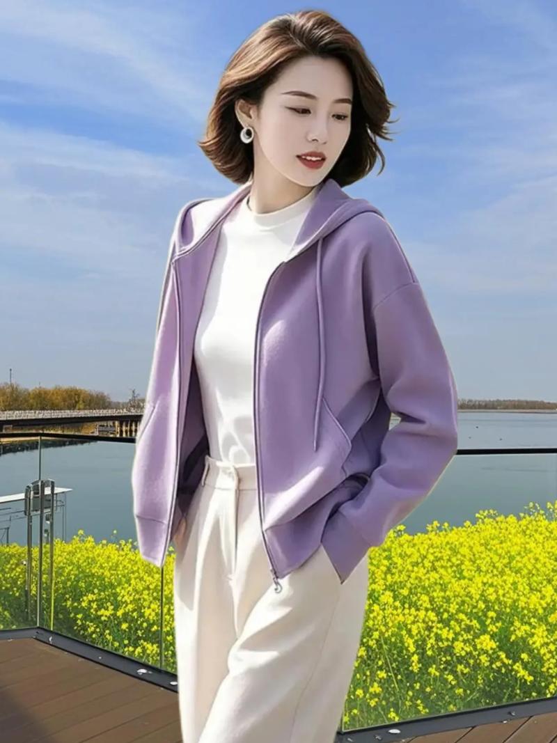 流行女装搭配图，如何搭出高级感？-图1