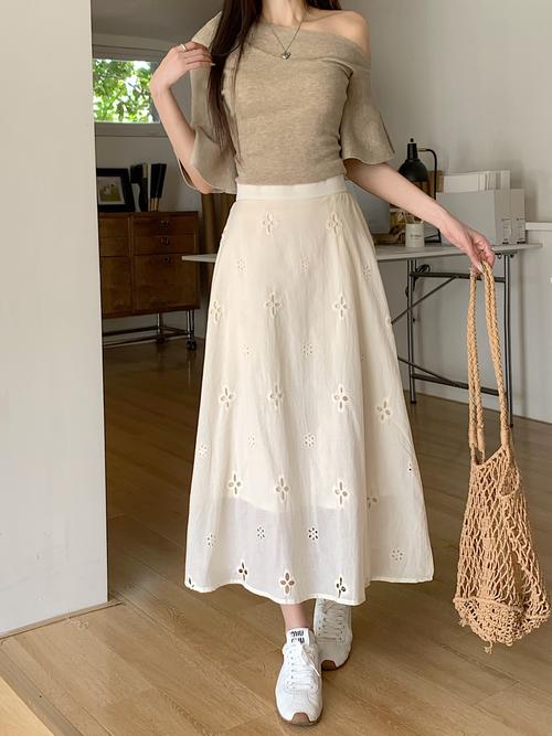 今年流行什么款式的女装裙子？-图3