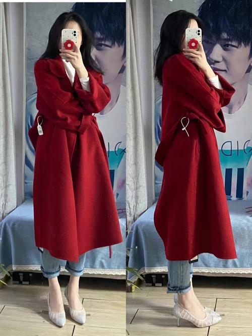 红色毛呢外衣图片，搭配什么更出彩？-图1