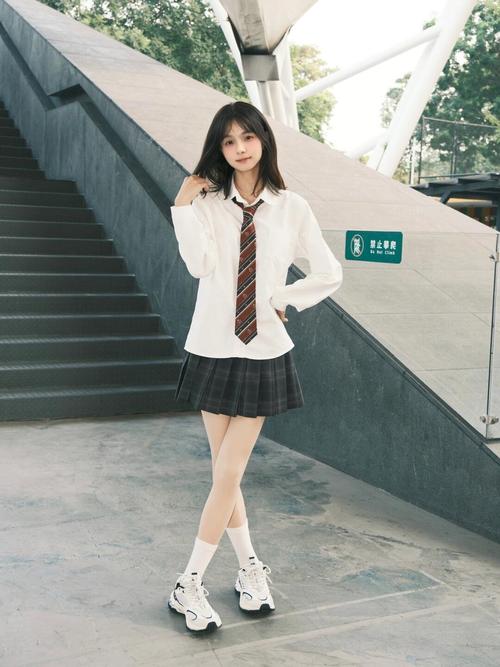 校园女装怎么搭才好看？-图2