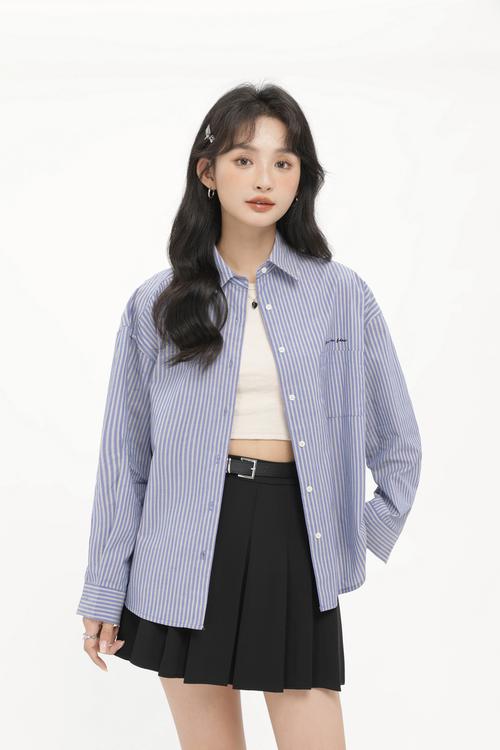 衬衫女装搭外套怎么选才出彩？-图2