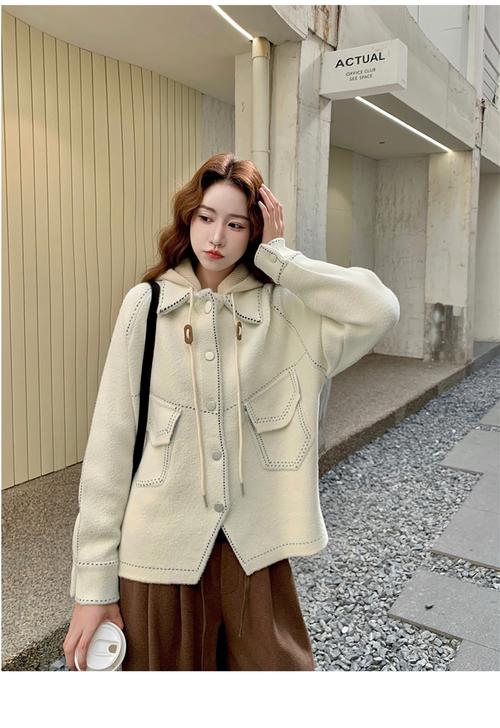 2025秋装流行女装有哪些新趋势？-图3