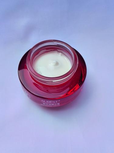 冬天保湿护肤品怎么选？-图1