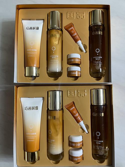 中年妈妈护肤品怎么选才合适？-图1