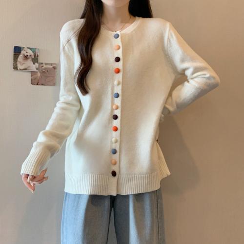 韩版女装毛衣有哪些经典款式？-图2