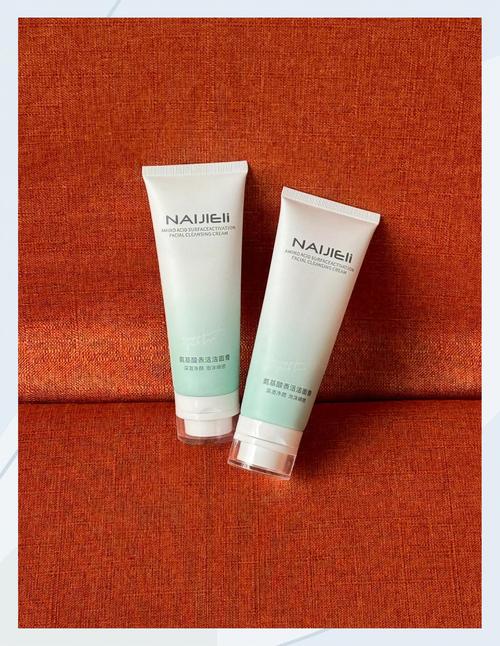 洗脸美白祛痘，该选哪种产品？-图1